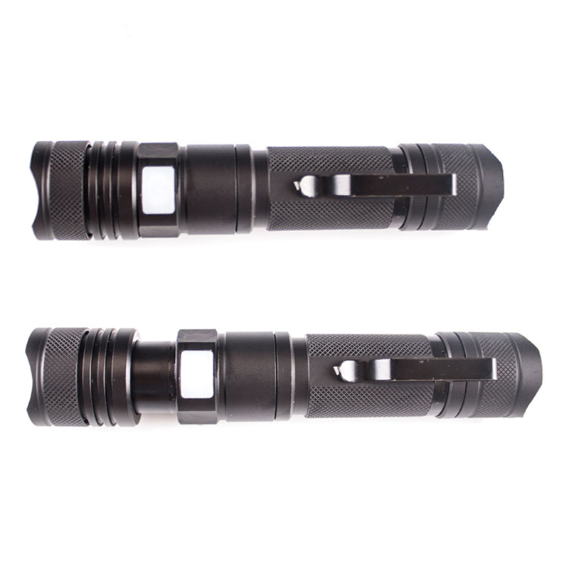 Torcia LED portatile ricaricabile tramite USB